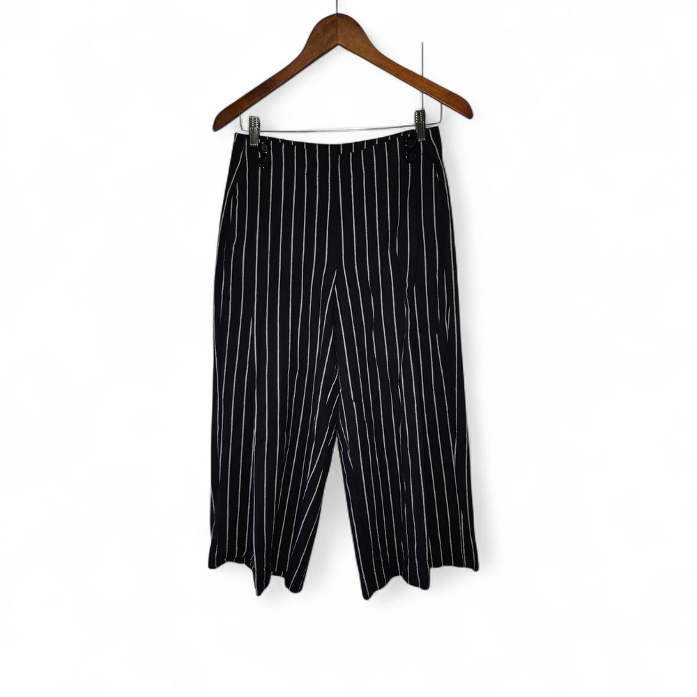 Striped Black and White Capris